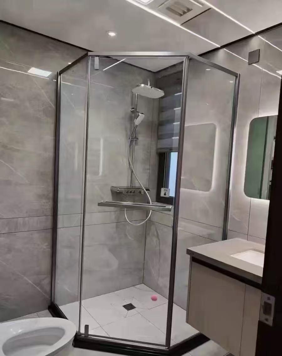 Aluminum Alloy Diamond Shower Enclosure — Pentagon Corner Shower Room